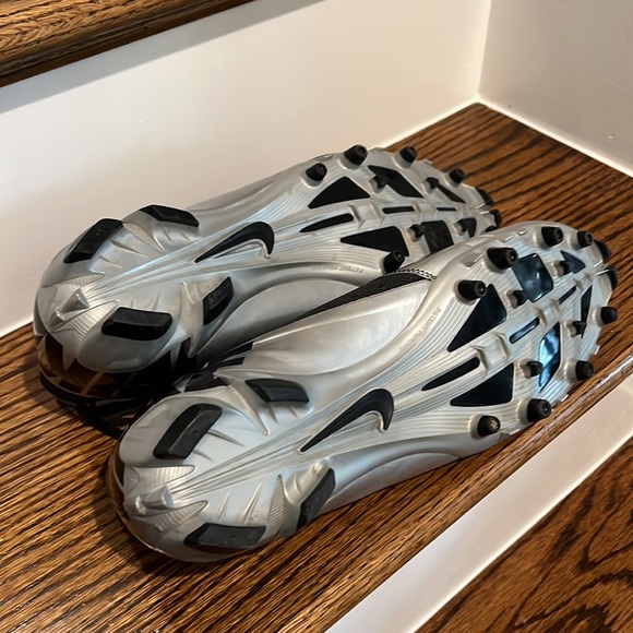 New Mens Nike Vapor Speed TD Football with foot ball Cleats. With out box. Mint! - Picture 5 of 9